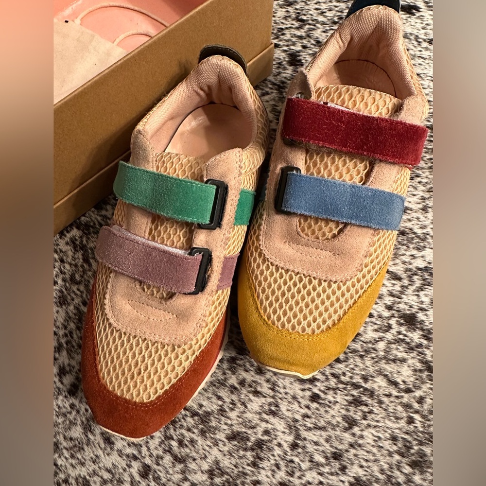 Charlotte Stone Conway Sneaker in casita colorway